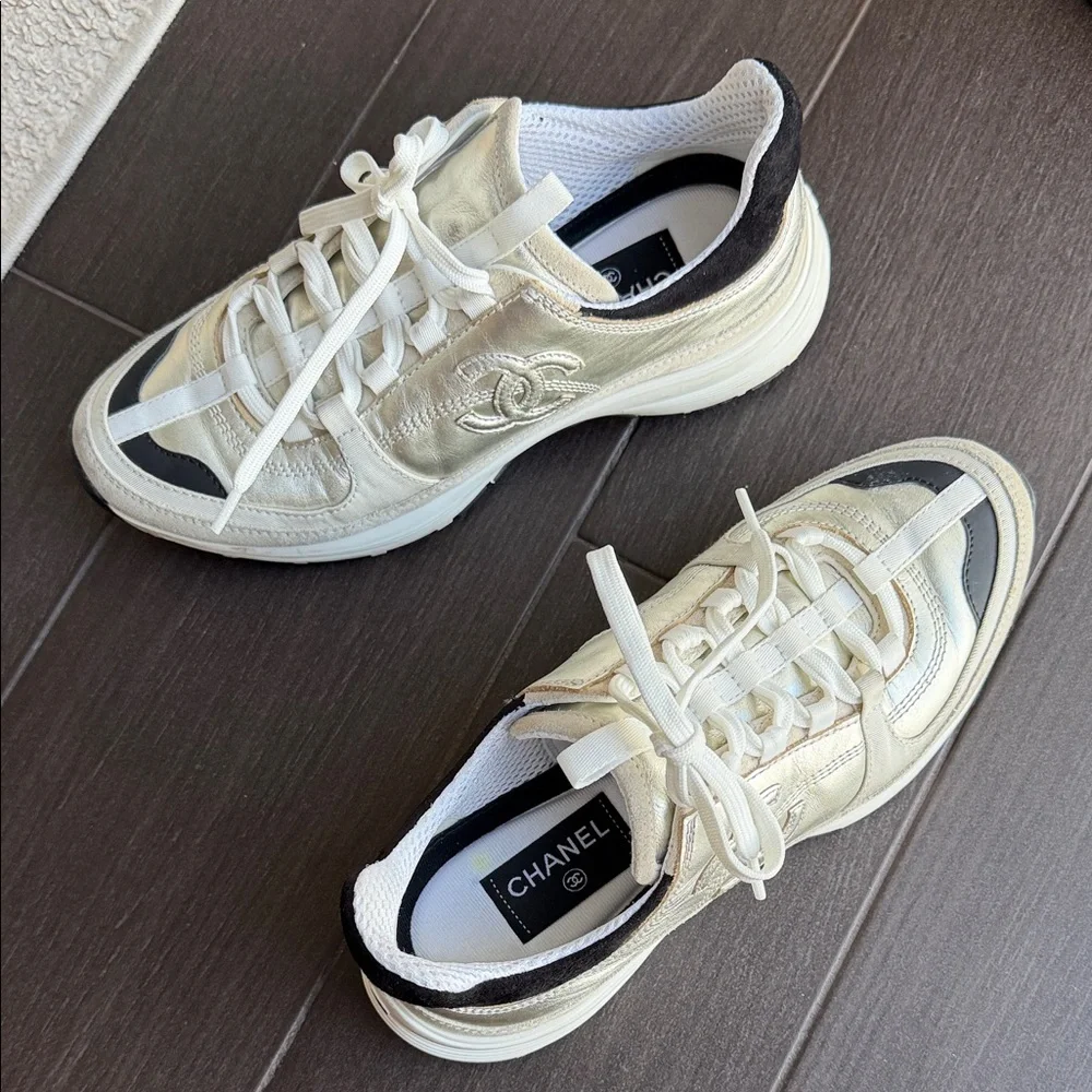 Chanel Metallic Leather Low-Top Sneakers